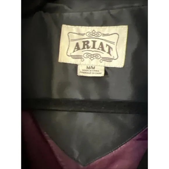 Ariat Jacket Women’s Sz M Black Insulated Quilted Puffer Coat  Jacket Studded