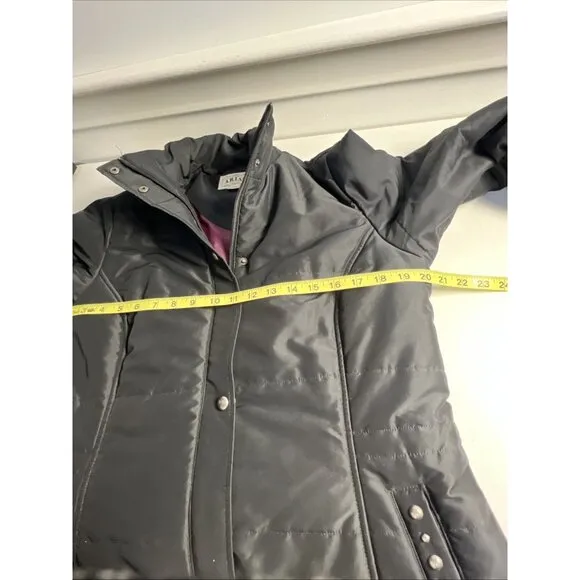 Ariat Jacket Women’s Sz M Black Insulated Quilted Puffer Coat  Jacket Studded