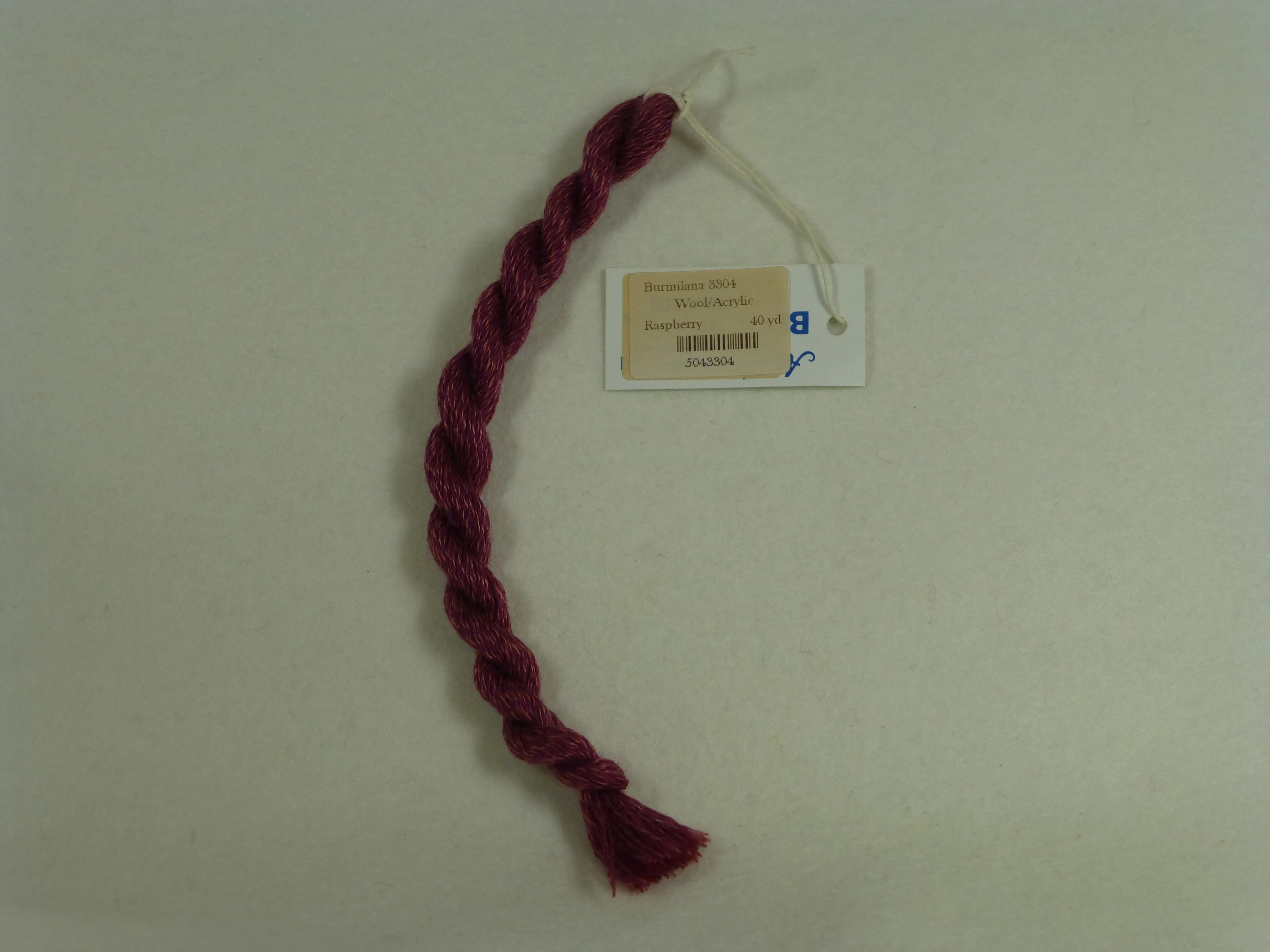 Burmilana 3304 Raspberry