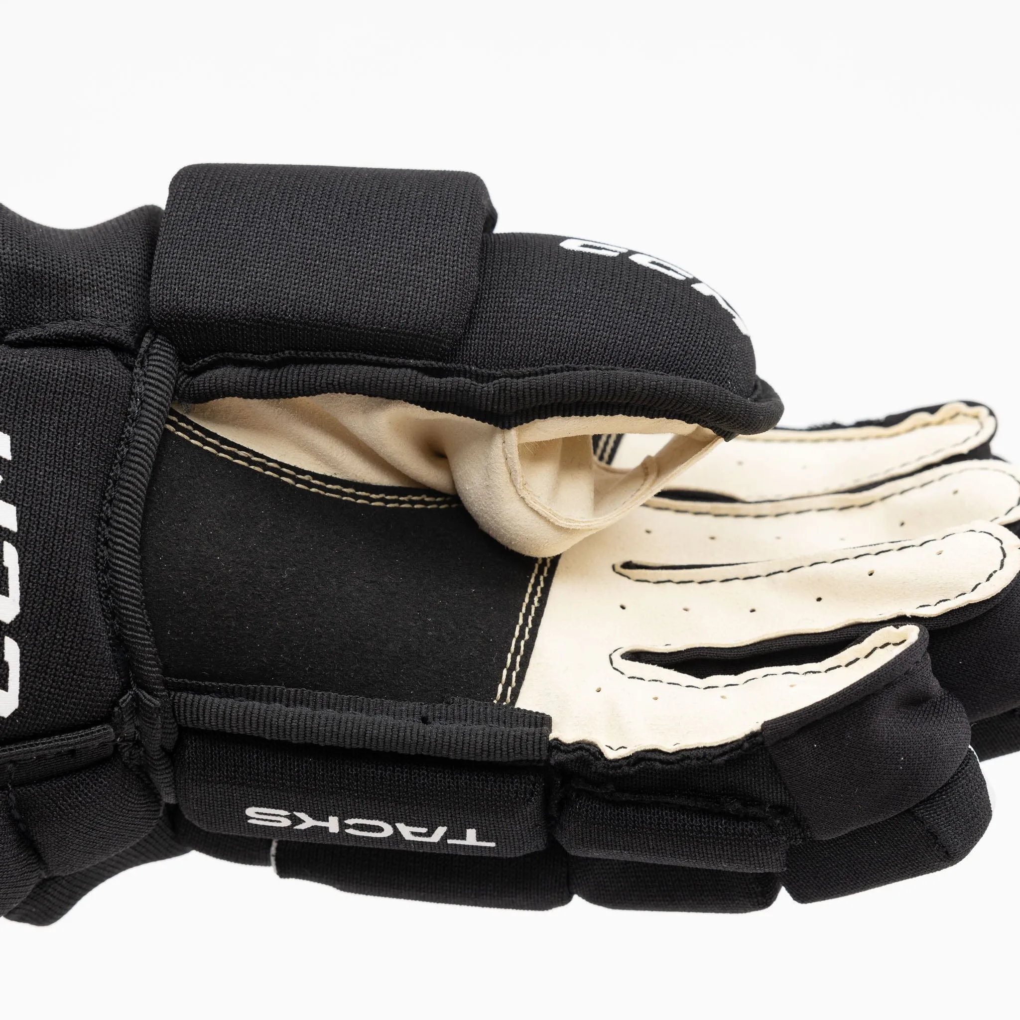 CCM Tacks AS550 Junior Hockey Gloves