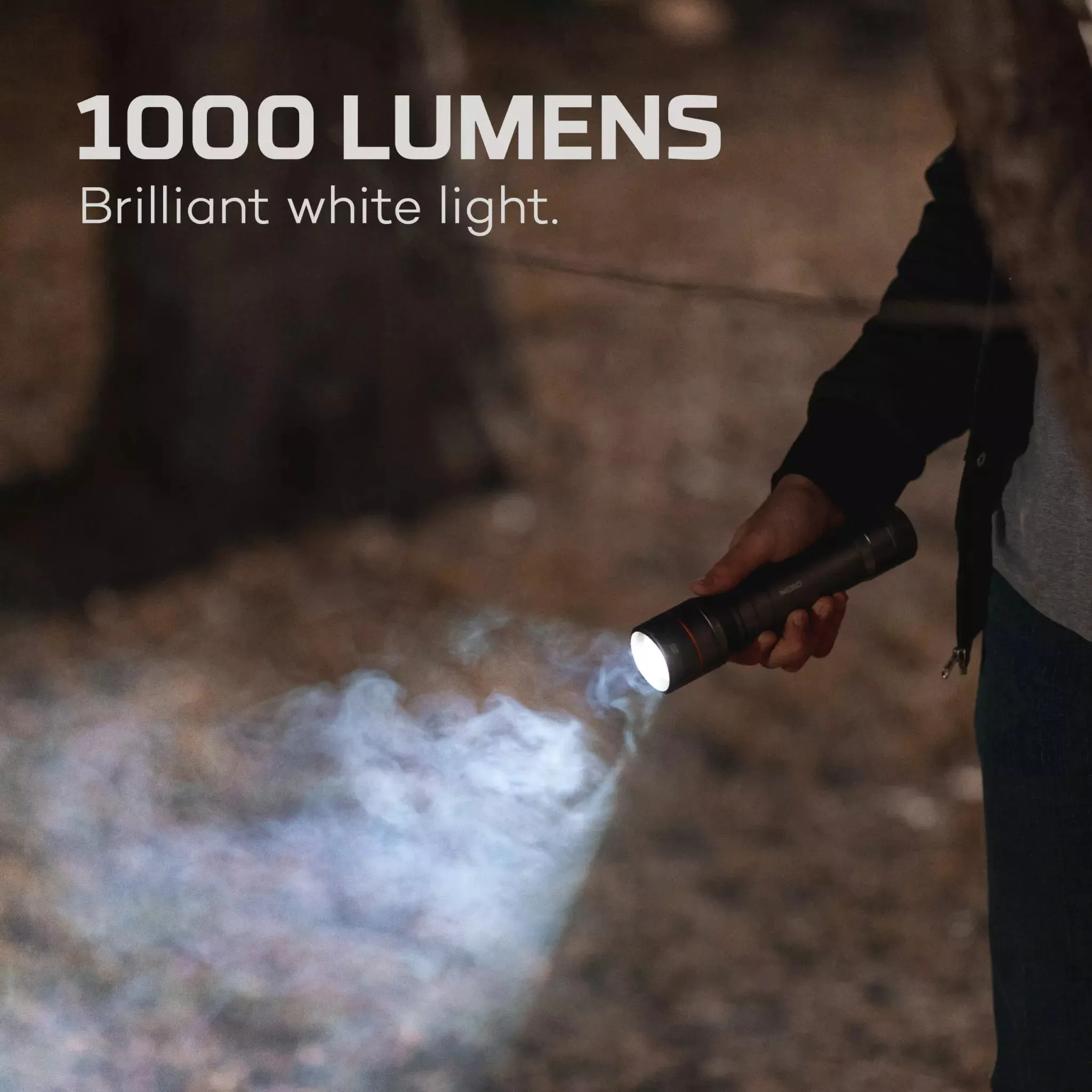 NEBO NEWTON 1000 LUMEN FLASHLIGHT