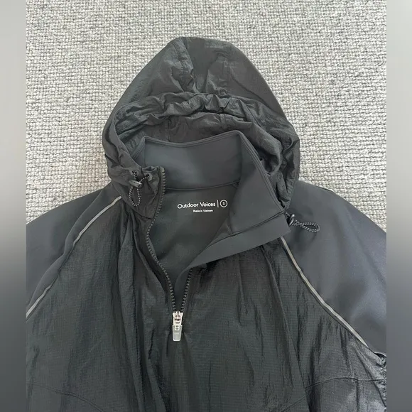 Outdoor Voices Frostknit Hoodie Half Zip Pullover Semi Crop Black Small