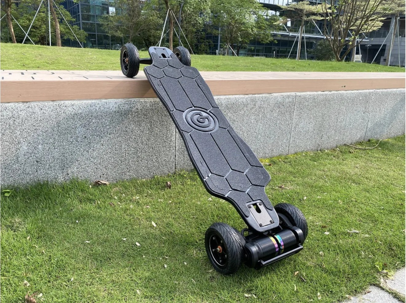 Ownboard Carbon ZEUS Pro Electric Skateboard and Longboard