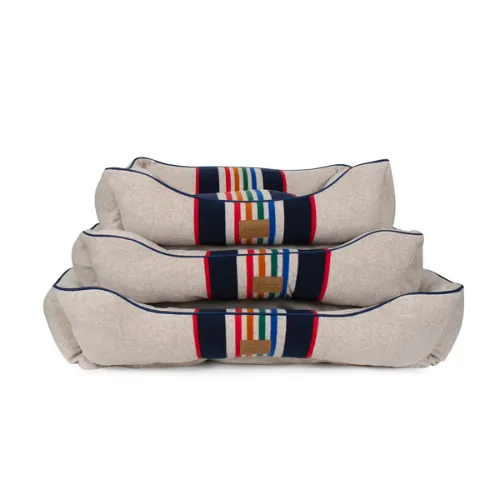 Pendleton Kuddler Dog Bed — Yellowstone