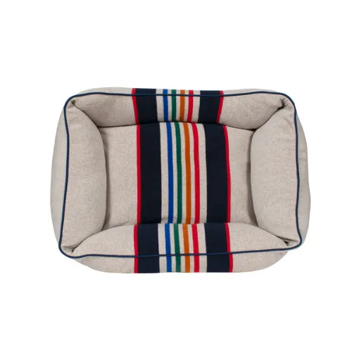 Pendleton Kuddler Dog Bed — Yellowstone