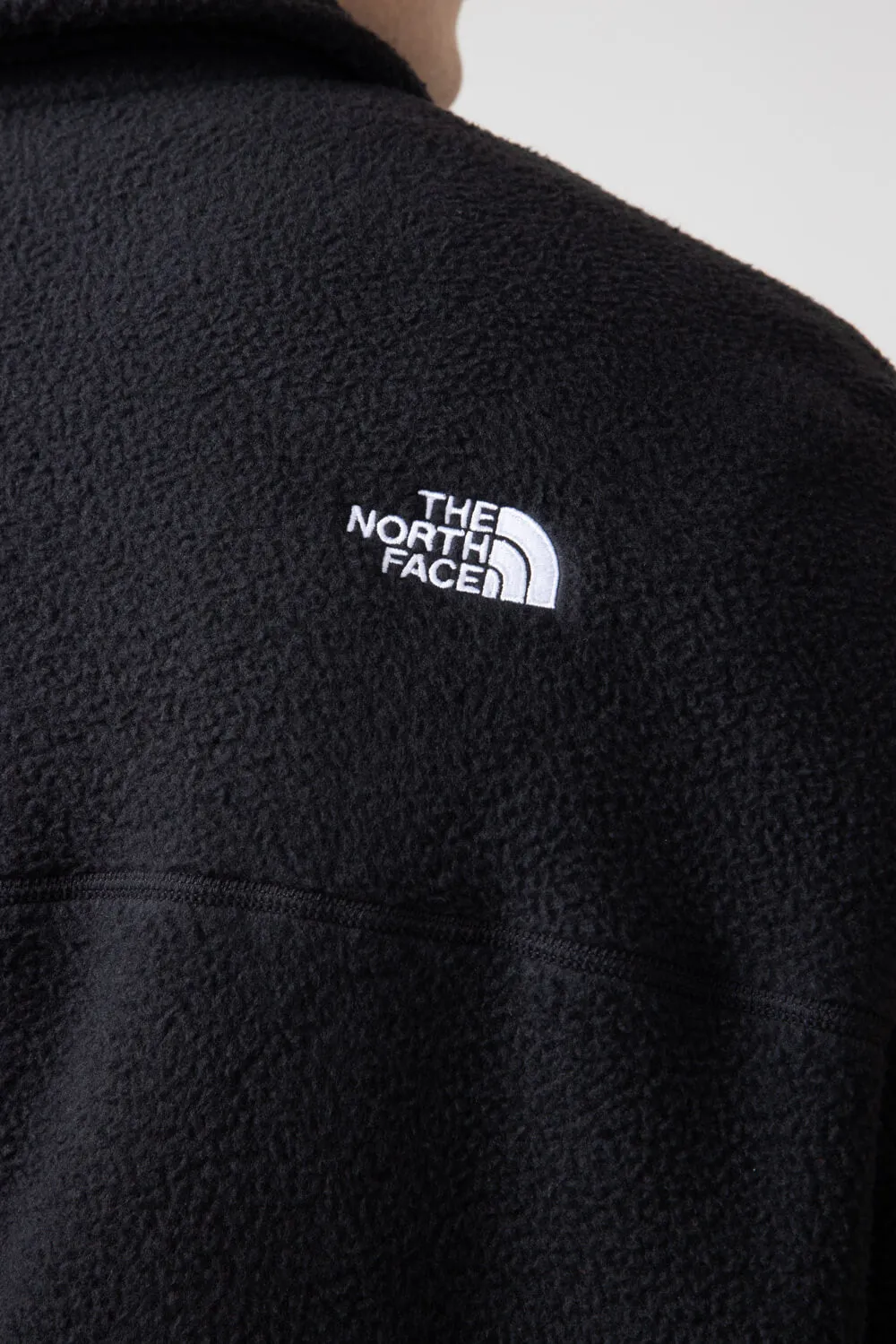 The North Face Yumiori Fleece Quarter Zip for Men in Black | NF0A883S-KX8-BLK