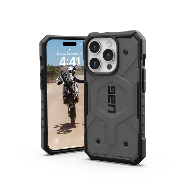 UAG iPhone 15 Pro Pathfinder Magsafe Case