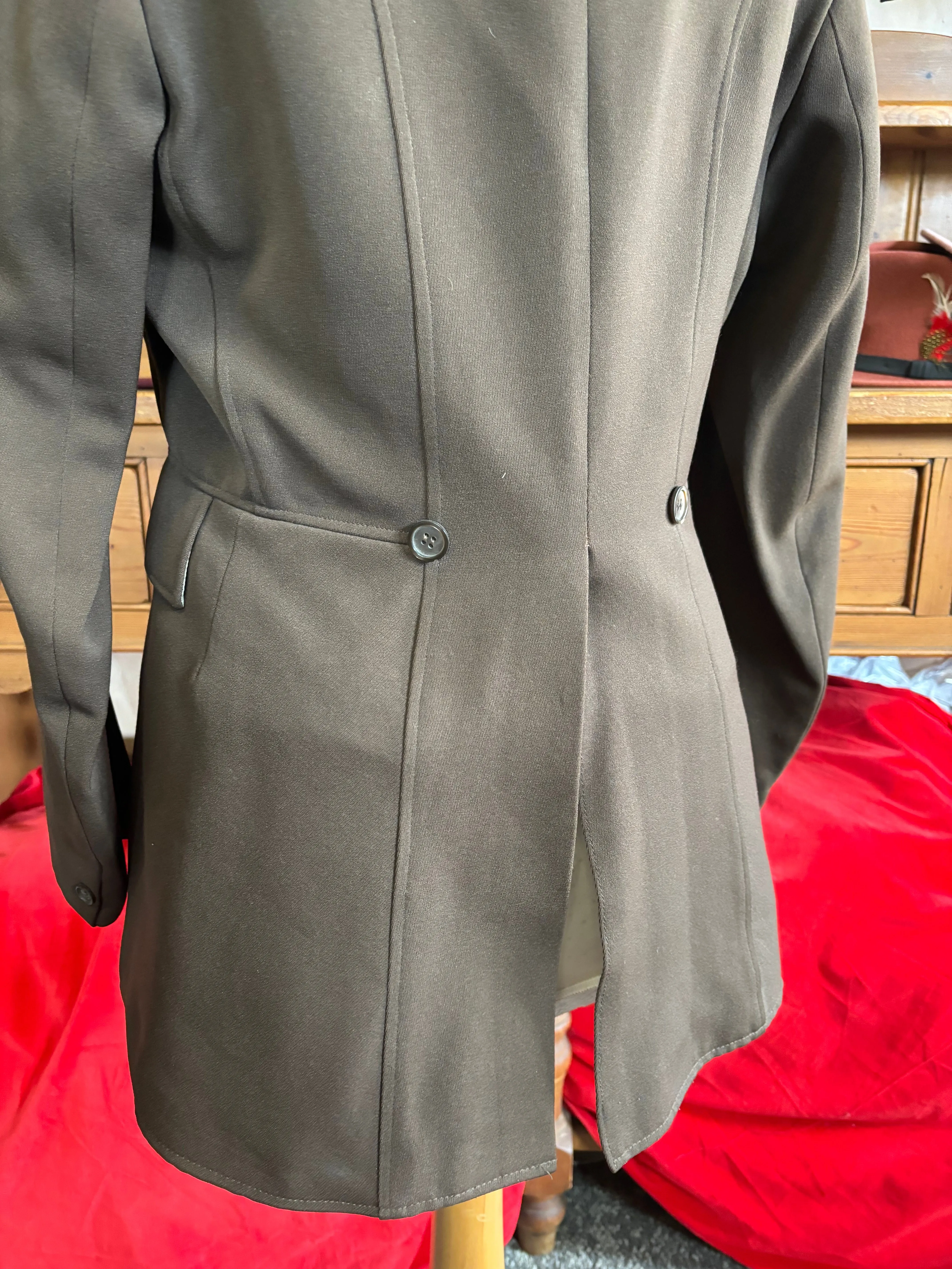 Used size 12 Caldene brown show jacket FREE POSTAGE🔵