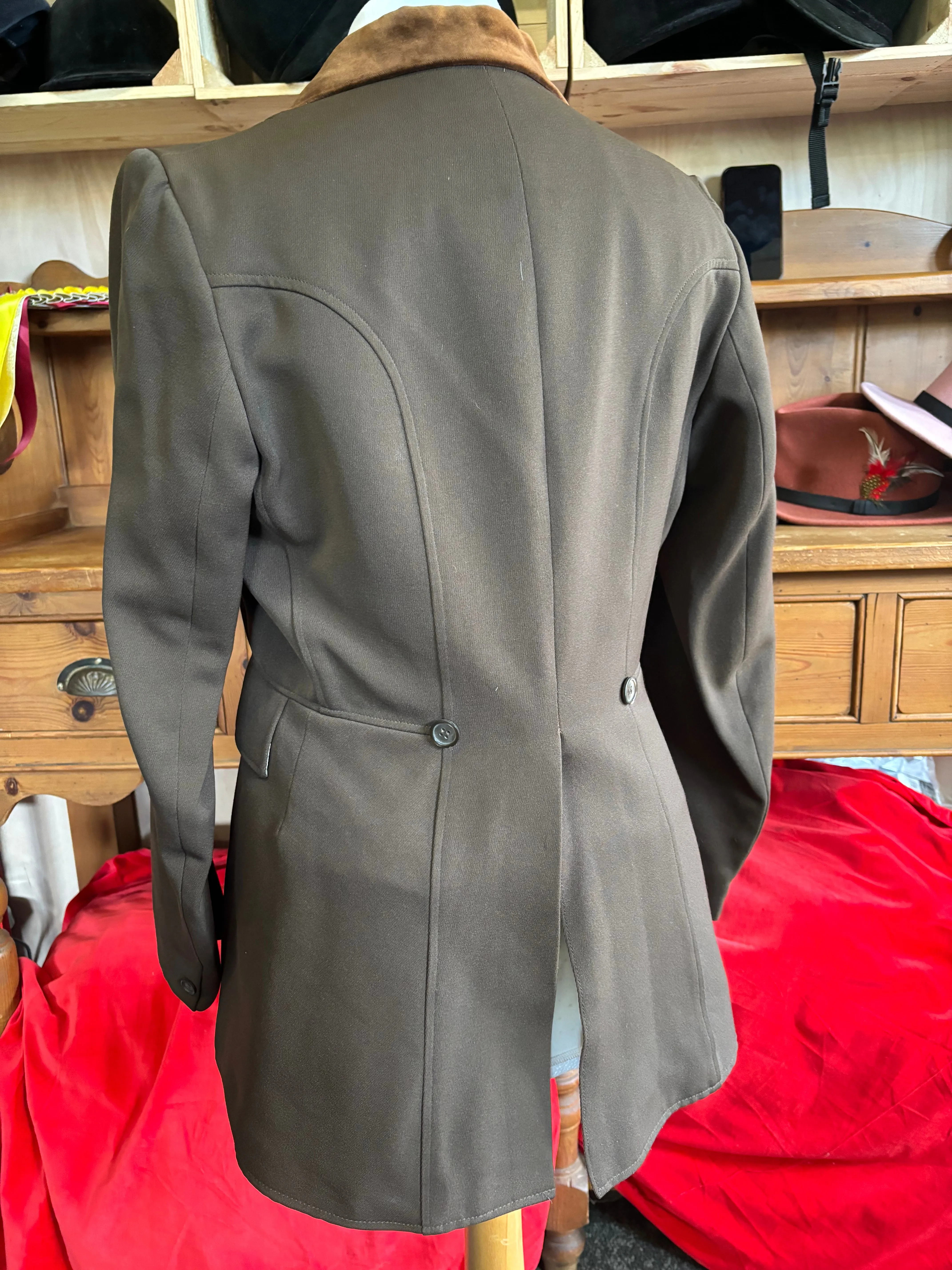 Used size 12 Caldene brown show jacket FREE POSTAGE🔵