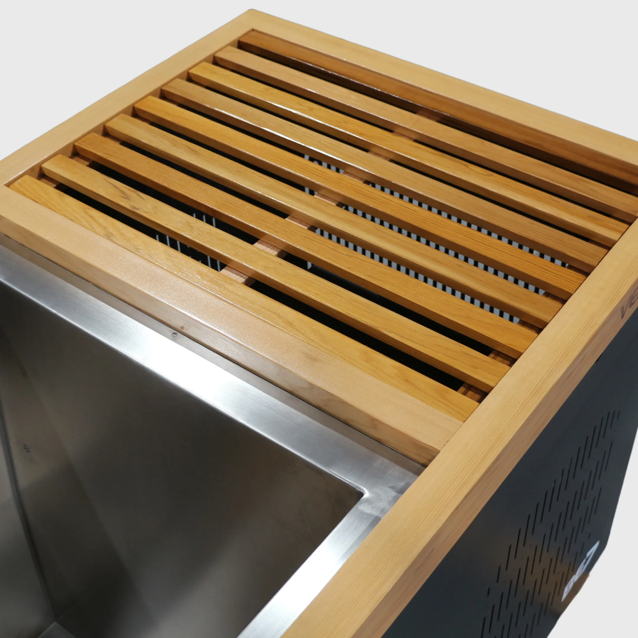 VERVE Kald Ice Bath with 2HP Chiller