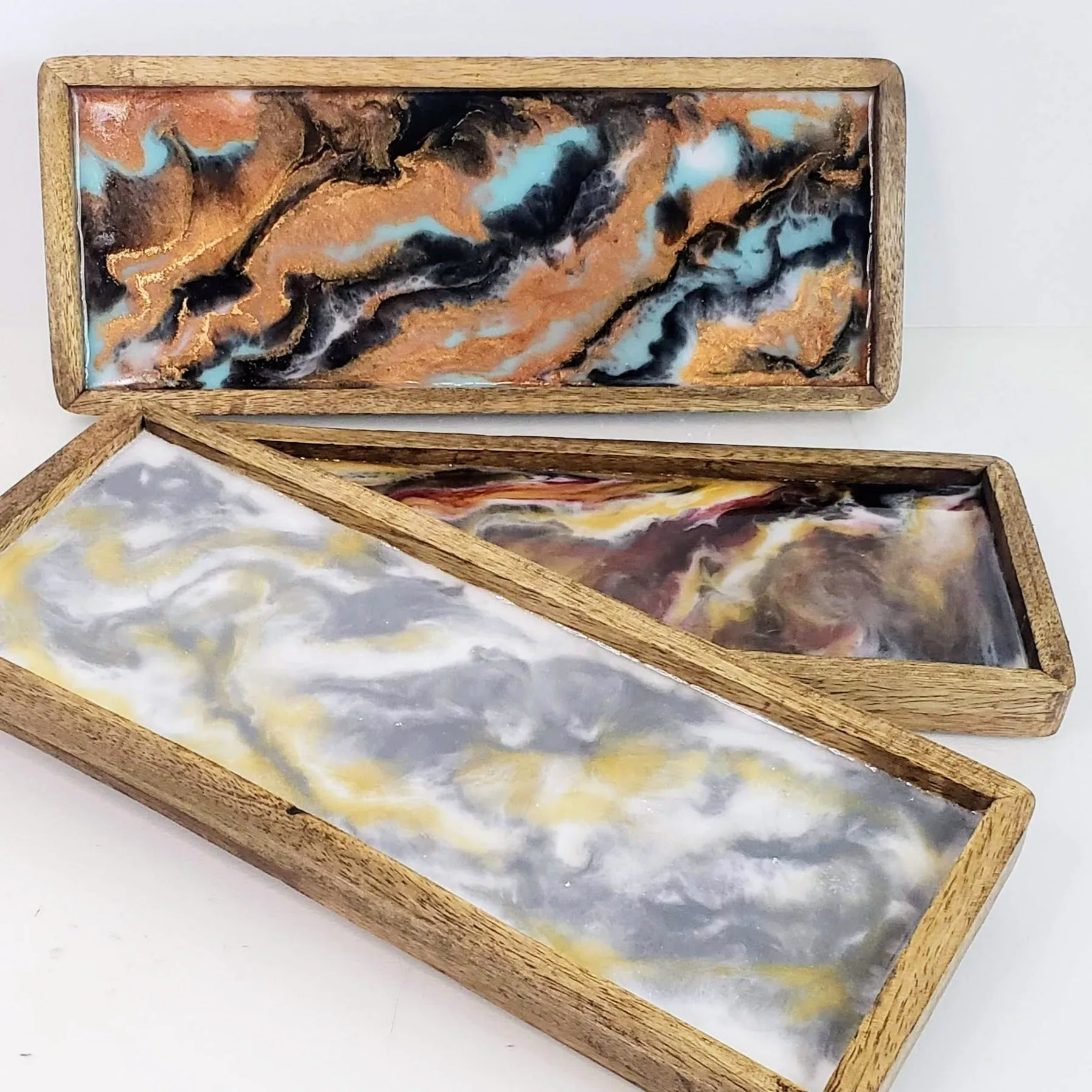 [Virtual] Marbled Resin Tray Class
