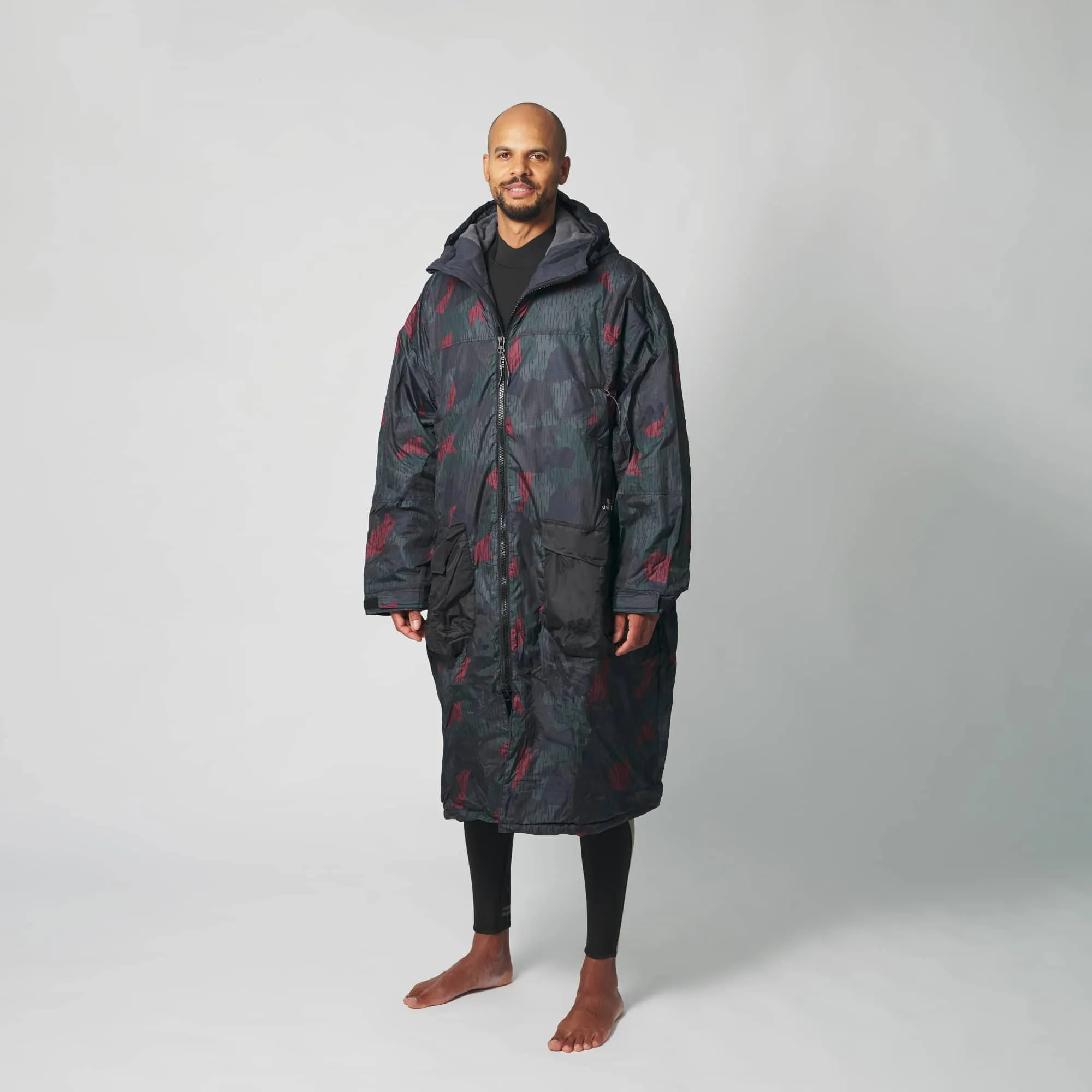 VOITED Original Outdoor Change Robe & Drycoat for Surfing, Camping, Vanlife & Wild Swimming  - Moment Camo