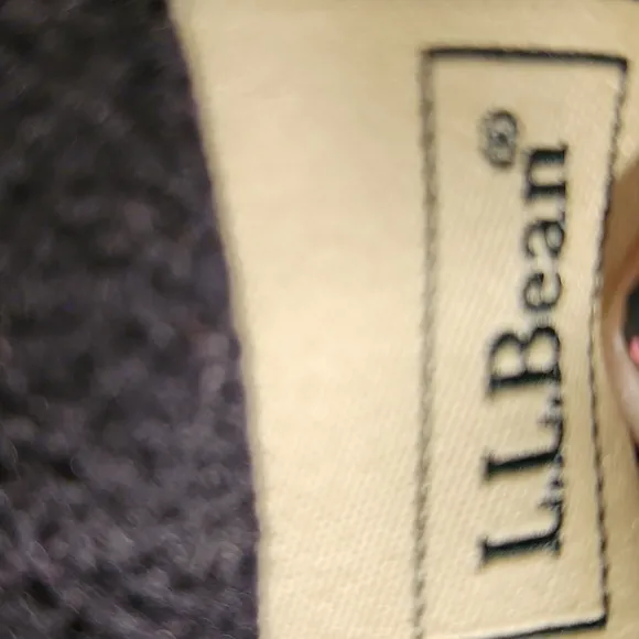 Women's L.L.BEAN black polartek button-down fleece shacket