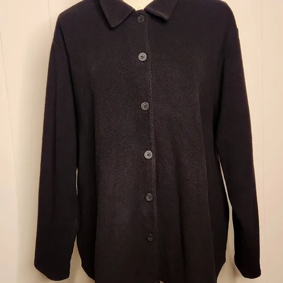 Women's L.L.BEAN black polartek button-down fleece shacket